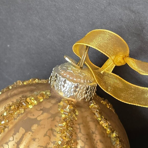 Frontgate Gold Glass Christmas Ornaments Set 2 Beaded Ribbed Crackle Finish 4" - Picture 4 of 7